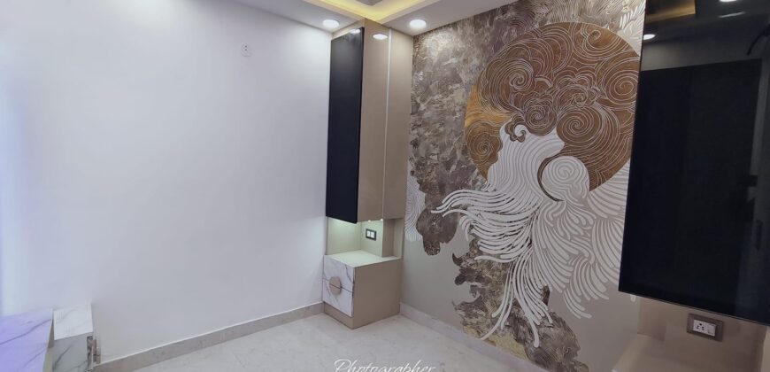 2 BHK Flat for Sale in Uttam Nagar, Delhi – Prime Location