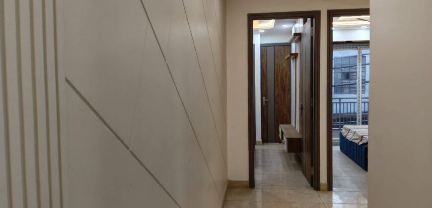 3 BHK Flat in Vipin Garden, Dwarka Mor, Delhi – Visit Now