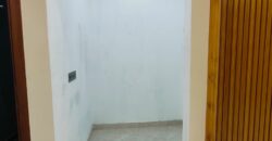 L-Type 4 BHK Flat for Sale in Kiran Garden, Uttam Nagar, Delhi