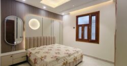 L-Type 4 BHK Flat for Sale in Kiran Garden, Uttam Nagar, Delhi