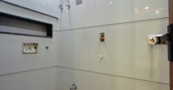 L-Type 4 BHK Flat for Sale in Kiran Garden, Uttam Nagar, Delhi