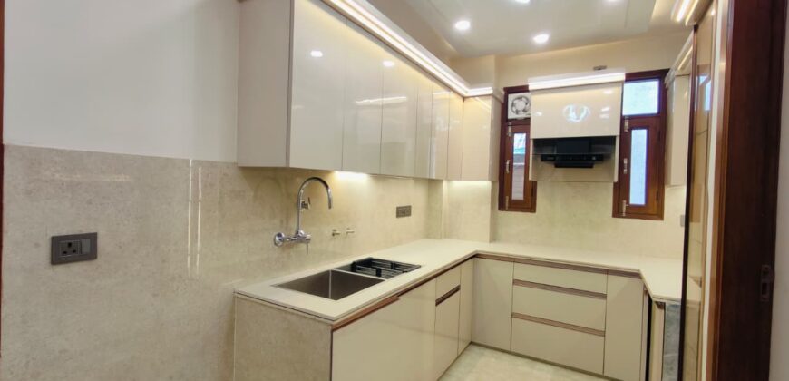 3 BHK Flat in Kiran Garden, Uttam Nagar, Delhi | Flats for Sale