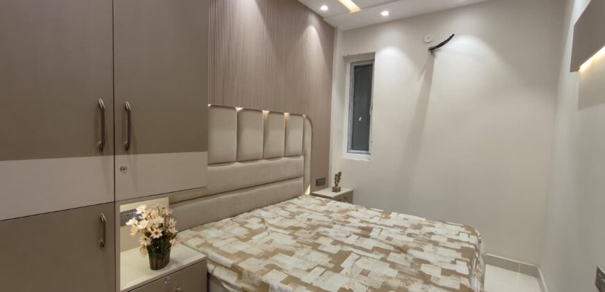 2 BHK Flats in Dwarka Mor Ready to Move | Affordable Flat in Dwarka Mor