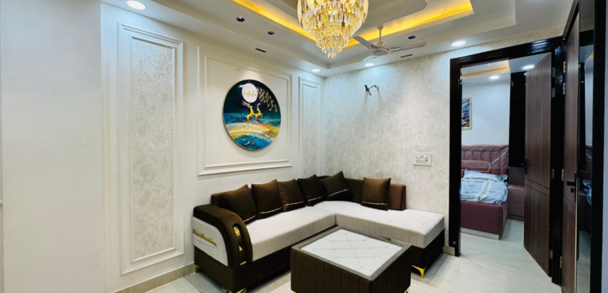 3 BHK Flat for Sale in Dwarka Mor, Delhi | Prime Location