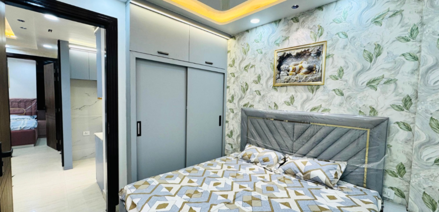 3 BHK Flat for Sale in Dwarka Mor, Delhi | Prime Location