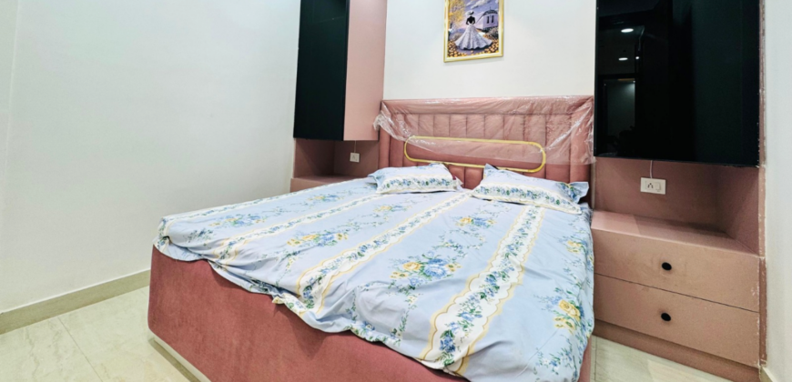 3 BHK Flat for Sale in Dwarka Mor, Delhi | Prime Location