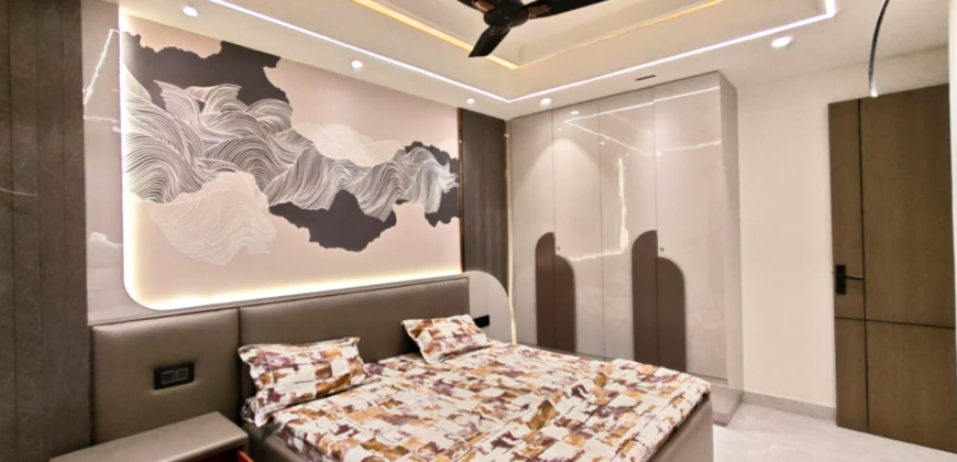 4 BHK Flat in Rama Park Road, Mohan Garden, Dwarka Mor