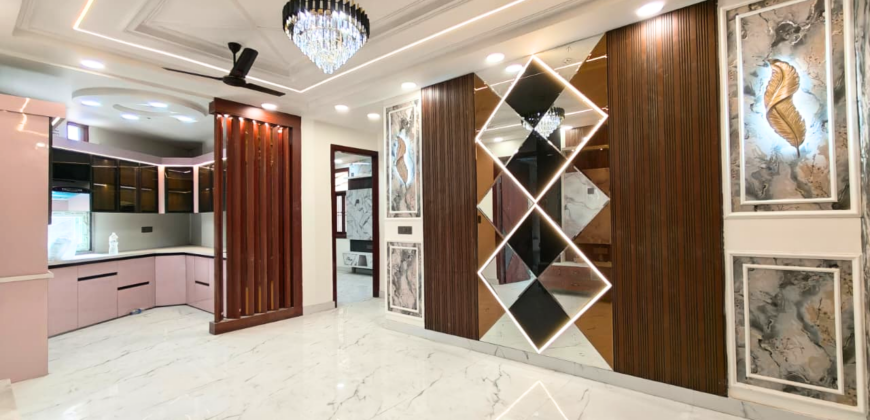 3 BHK Flats Near Nawada for Sale | Spacious 3BHK Flat on Old Palam Road