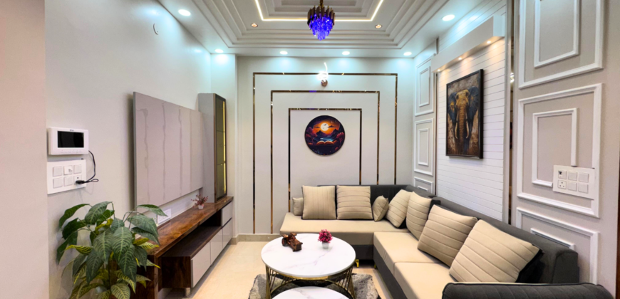 Spacious 3 BHK Flat for Sale in Niranjan Park, Nangli Metro