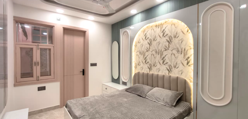 2 Side Open Independent House for Sale in Rama Park, Dwarka Mor, Delhi