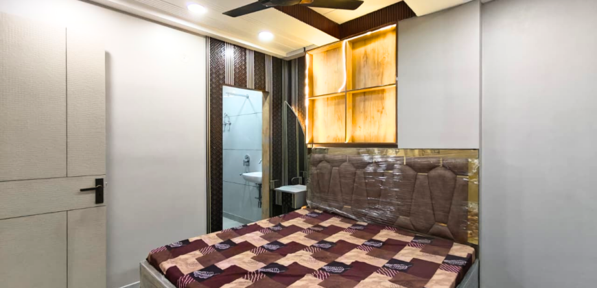 2 BHK Flat in Tilak Enclave Dwarka Mor Near Metro at Best Price