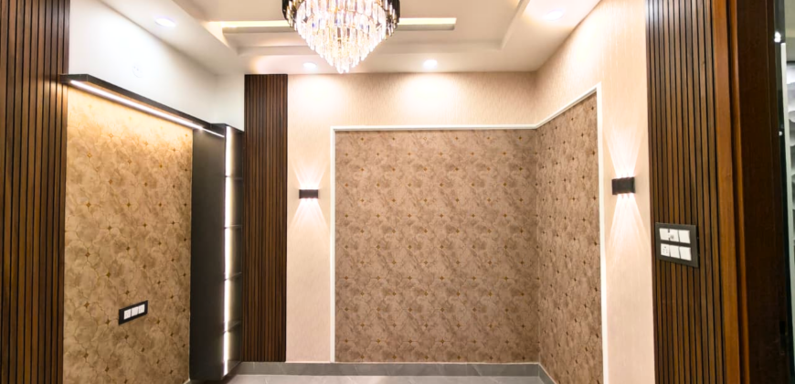 2 BHK Flat in Bajaj Enclave Dwarka Mor Delhi | 2BHK Flat Under 40 Lakhs