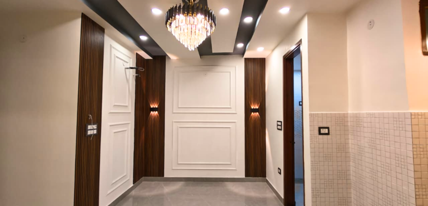 2 BHK Flat in Bajaj Enclave Dwarka Mor Delhi | Budget Flats Near Metro