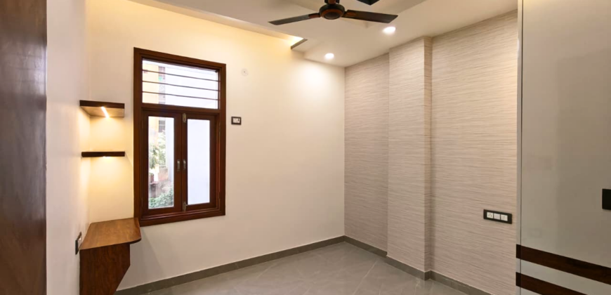 2 BHK Flat in Bajaj Enclave Dwarka Mor Delhi | Budget Flats Near Metro