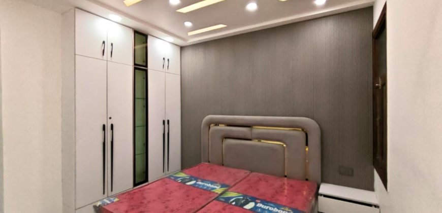 Spacious 3 BHK Flat in Kiran Garden Near Nawada Metro