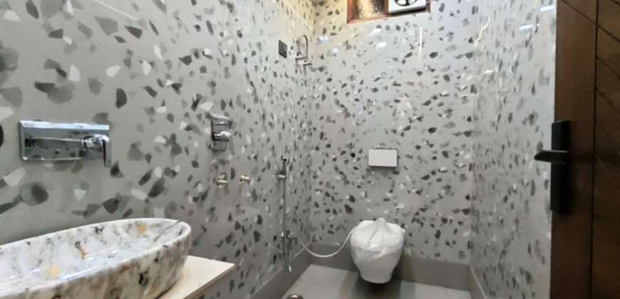 Spacious 3 BHK Flat in Kiran Garden Near Nawada Metro