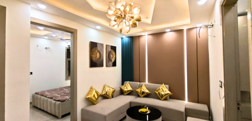 Fully Furnished 2 BHK Flat in Mansa Ram Park Dwarka Mor Near Metro for Sale
