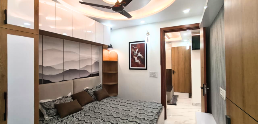 Spacious 2 BHK Flat for Sale in Uttam Nagar West | Ready to Move Near Metro