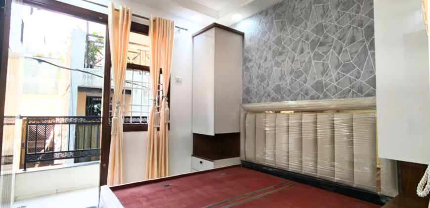 2 BHK Flat in Shakti Vihar Mohan Garden Near Nawada Metro, Delhi