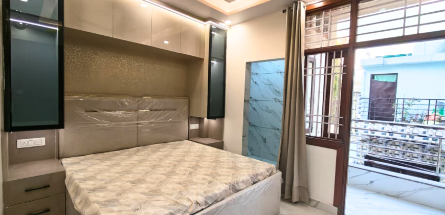2 BHK Flat for Sale in Happy Chowk Mohan Garden Near Nawada Metro