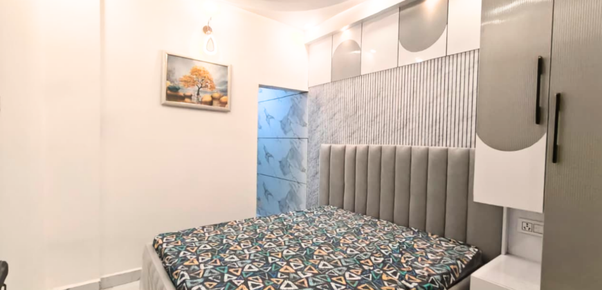 2 BHK Flat for Sale in Happy Chowk Mohan Garden Near Nawada Metro