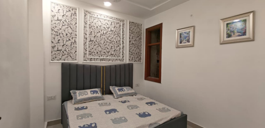 Front Side 3 BHK Flat in Mohan Garden Near Nawada Metro | Prime Location Property in West Delhi