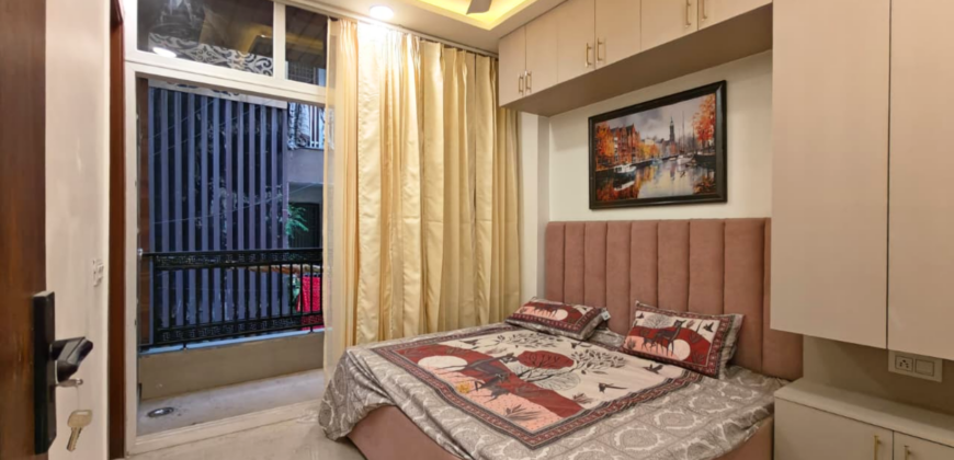 Front Side 3 BHK Flat in Mohan Garden Near Nawada Metro | Prime Location Property in West Delhi