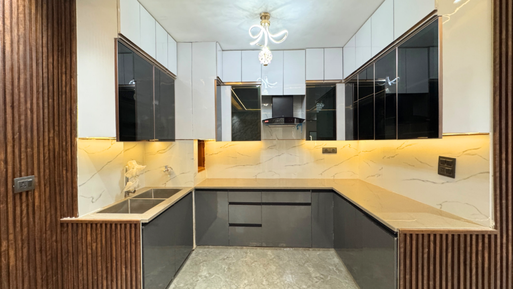 4BHK Independent Floor in Rama Park