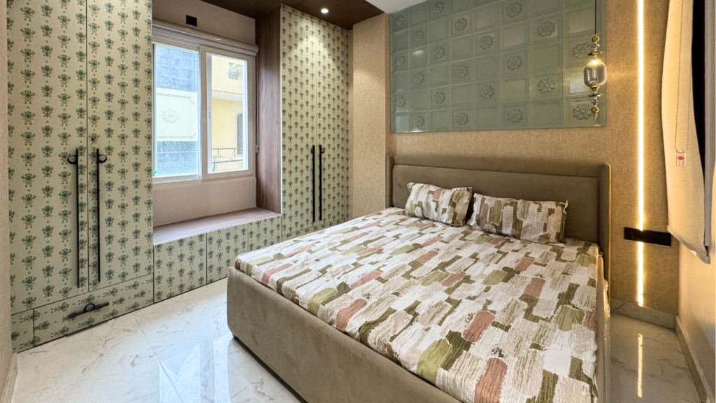 Front Side L-Type 4BHK Flat