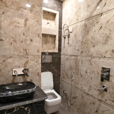 2 BHK flat in Nawada Delhi