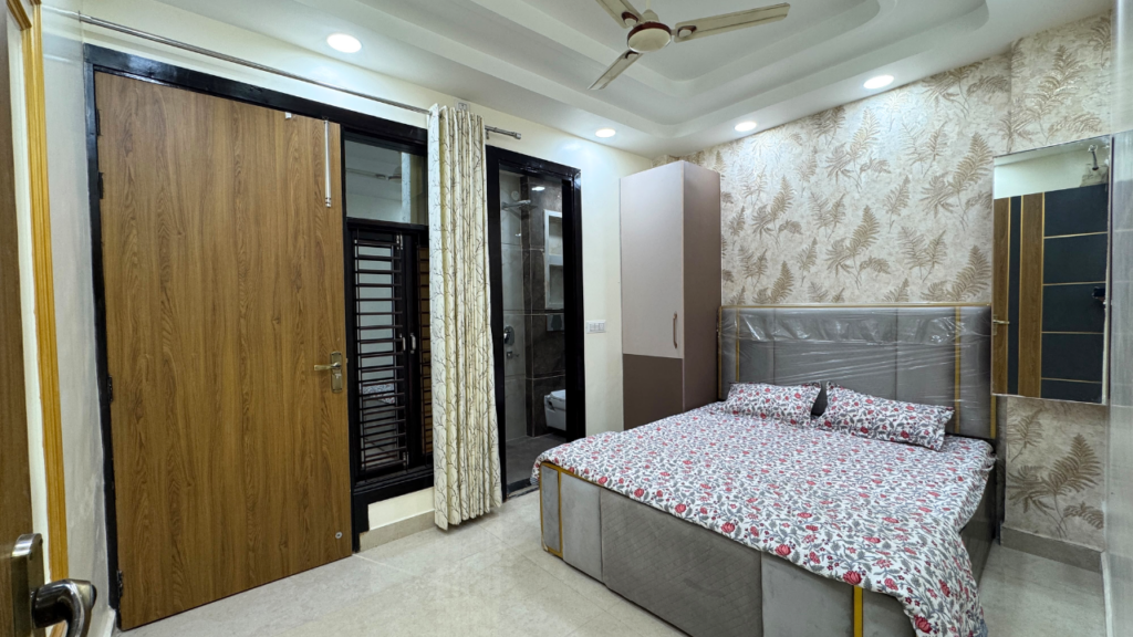 3 bhk flats in delhi