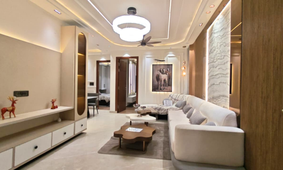 4 BHK Luxurious Flat for Sale in Ranaji Enclave
